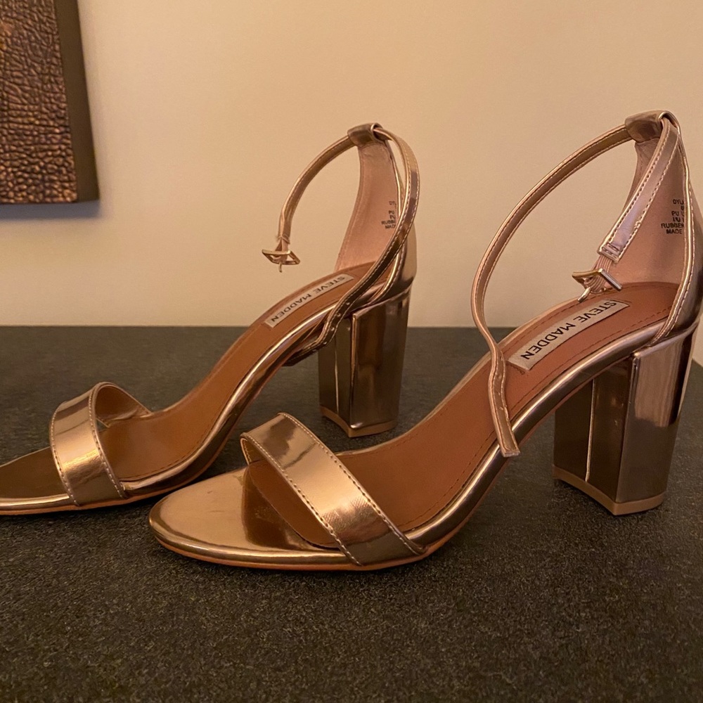 High heel shoes (3 inches)